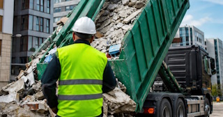 Вывоз строительного мусора в Коломне: услуги лицензированной компании — ПроМусор